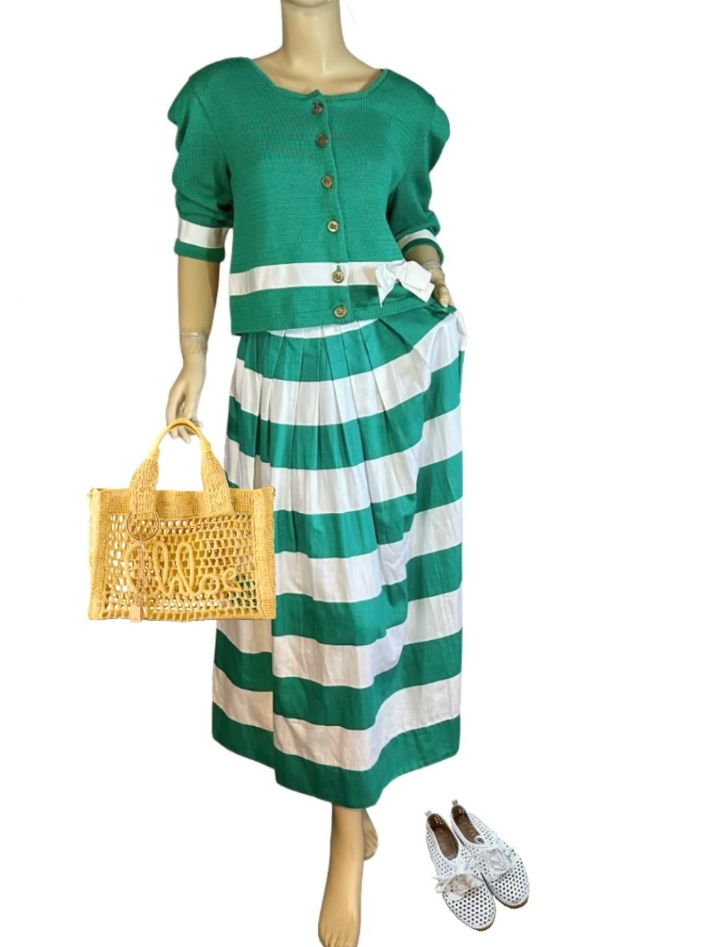 VINTAGE CIRCA 1980'S CULLINANE GREEN & WHITE FULL SKIRT AND SWEATER SET (10/M)